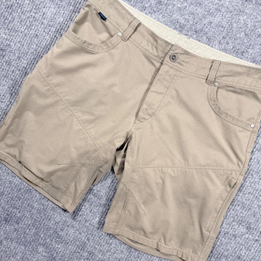 Kuhl SILENCR Mens Storm Khaki Cargo Shorts Rip-Stop Style# 5230 Size 38